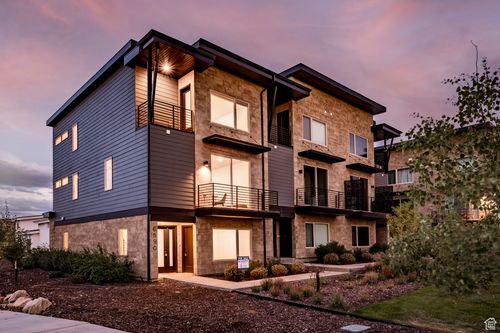 6590 Serviceberry Dr, Park City, UT, 84098-1580 | Card Image