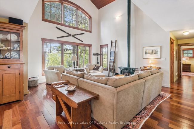 1176 Mccomb Point Dr, House other with 3 bedrooms, 3 bathrooms and 6 parking in Dorset ON | Image 15