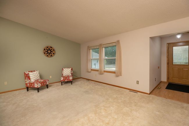 4-web-or-mls-04-Living Room.jpg | Image 4