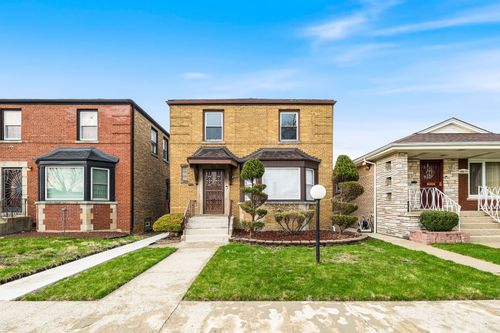 10615 S Emerald Avenue, Chicago, IL, 60628 | Card Image