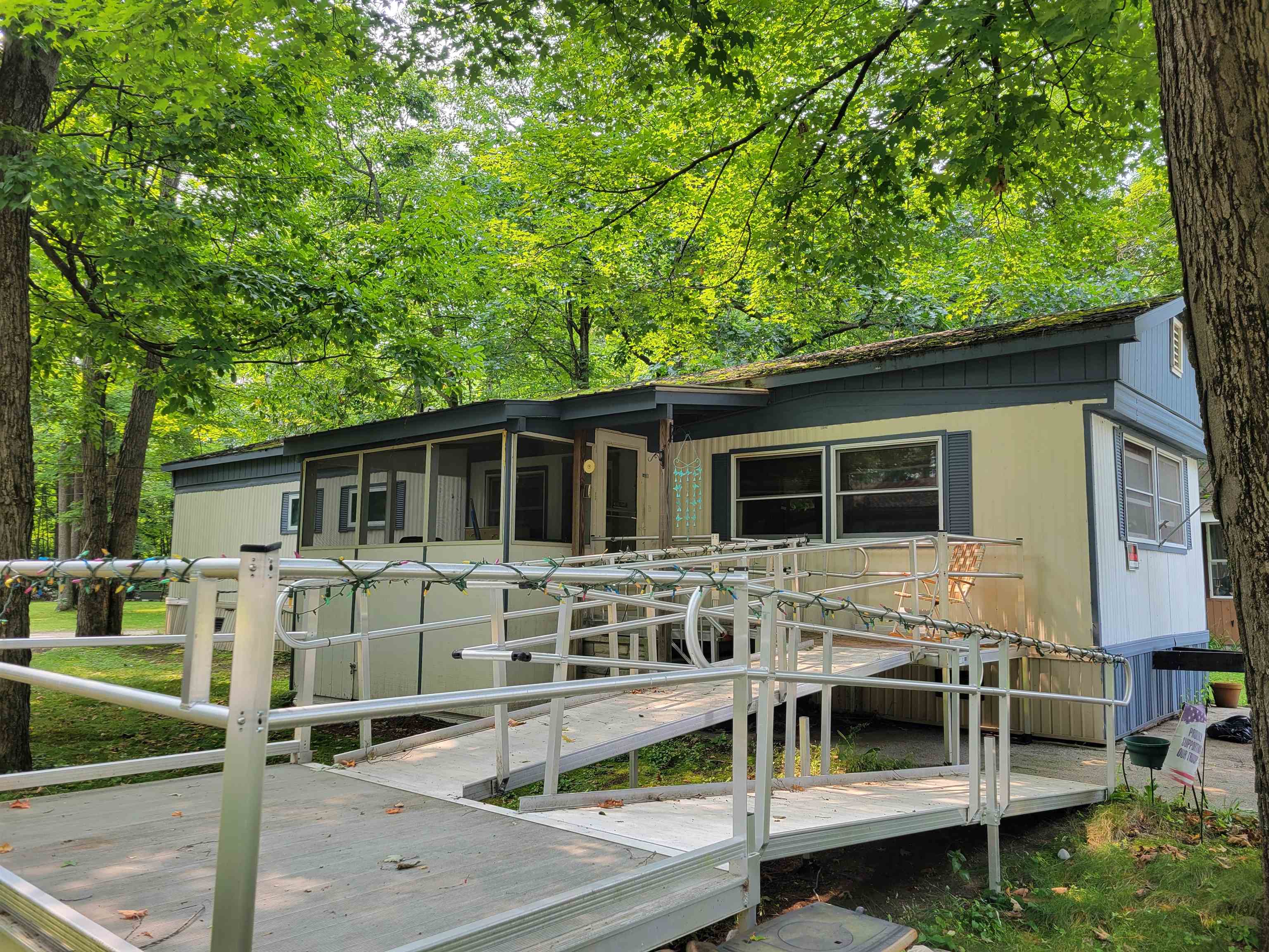Corrigan St, Gorham, NH 03581