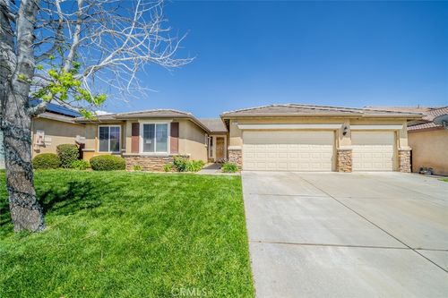 1072 Willow Moon Way, Beaumont, CA, 92223-2077 | Card Image