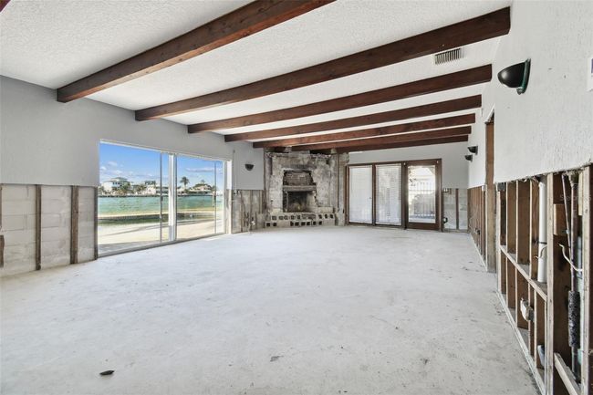 568 Johns Pass Ave, House other with 4 bedrooms, 3 bathrooms and null parking in MADEIRA BEACH FL | Image 47