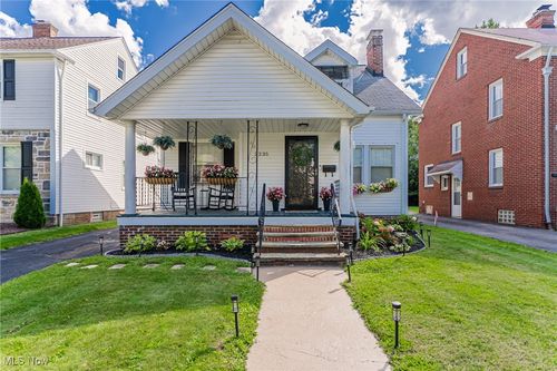 2235 Brockway Rd, University Heights, OH, 44118-3029 | Card Image