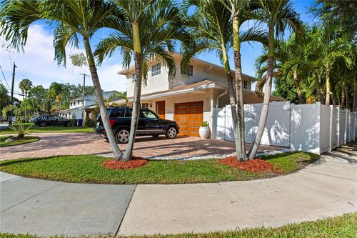 2801 N 38th Avenue, Hollywood, FL, 33021 | Card Image