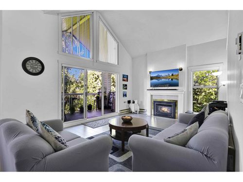 315-13918 72 Avenue, Surrey, BC, V3W0T4 | Card Image
