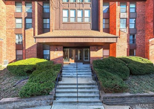 apt-105-514 Coeur De Royale Dr, Creve Coeur, MO, 63141-6931 | Card Image