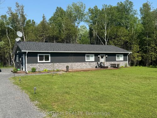 16595 Willy Allan Rd, Lunenburg, ON, K0C1R0 | Card Image