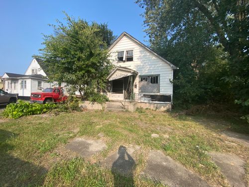 1549 Arthur St, Gary, IN, 46404-2710 | Card Image