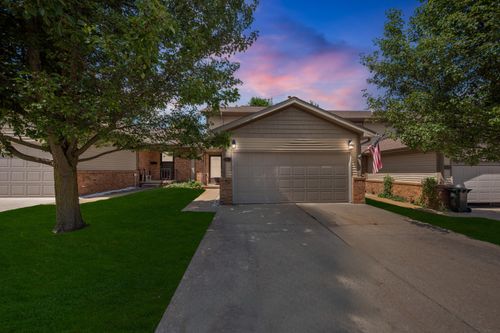 908 Moore Dr, Chelsea, MI, 48118-1354 | Card Image