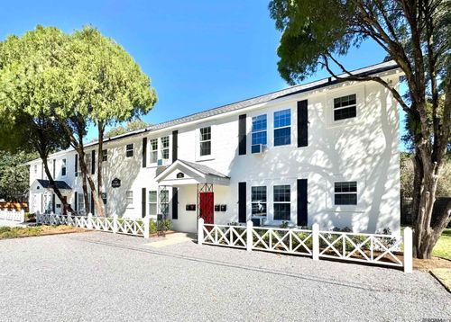 apt-4-3647-3645-3647 Gladiola St, Baton Rouge, LA, 70808-2973 | Card Image