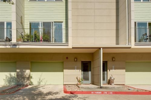 unit-110-604 N Bluff Dr, Austin, TX, 78745-4555 | Card Image