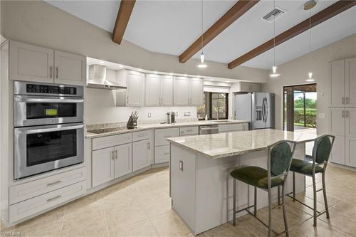 16686 Bobcat Dr, FORT MYERS, FL, 33908-4325 | Card Image