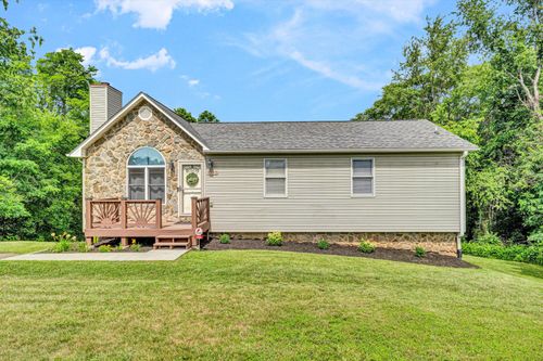 5955 Jubal Early Hwy, Hardy, VA, 24101-3835 | Card Image