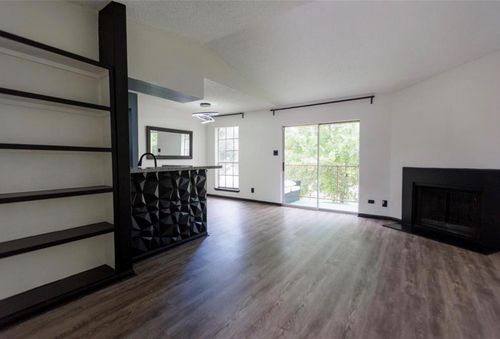 apt-2806-2120 El Paseo St, Houston, TX, 77054-3216 | Card Image