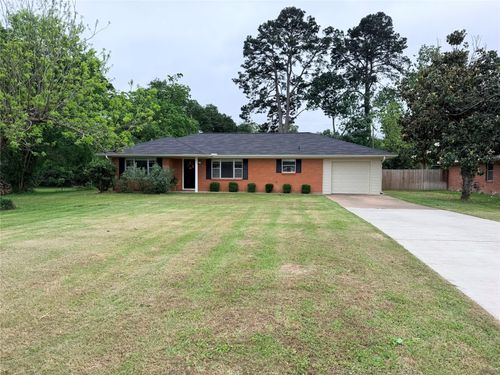 2111 Bush Drive, Huntsville, TX, 77320 | Card Image