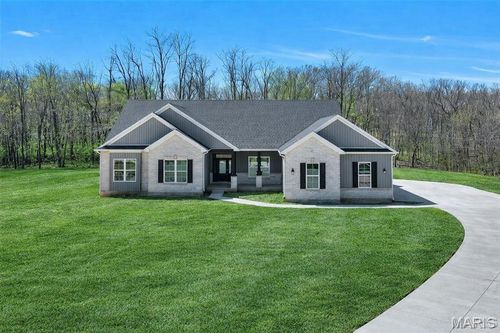 300 Schaper Estates Xing, Foristell, MO, 63348-4408 | Card Image