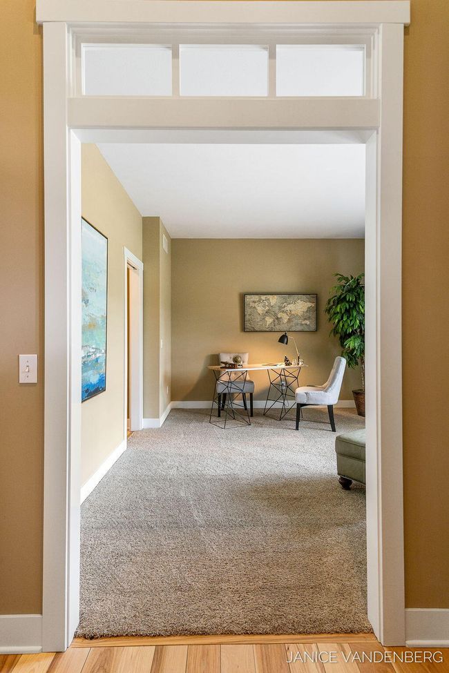 34-web-or-mls-3022-jamesway-ave | Image 21