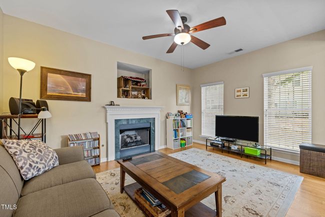 19-web-or-mls-5Z8A1537 | Image 20