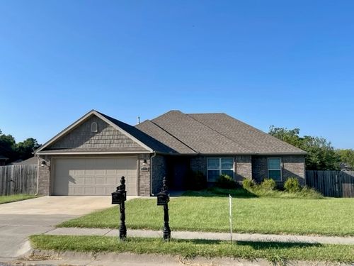 2170 Fields Dr, Pea Ridge, AR, 72751-3348 | Card Image