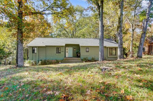 11429 Spreading Oak Ln, Charlotte, NC, 28226-3717 | Card Image
