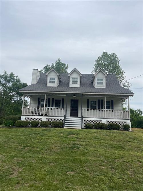 126 Findley Rd Ne, Rydal, GA, 30171-1247 | Card Image