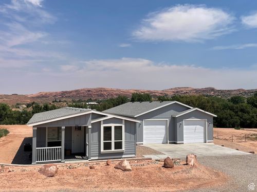 2745 Nuevo Ct, Moab, UT, 84532-3503 | Card Image