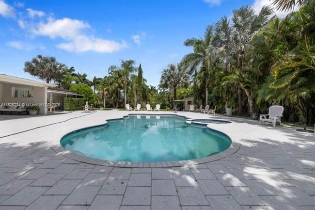 17975 Sw 232 Nd St, House other with 4 bedrooms, 4 bathrooms and null parking in Miami FL | Image 41