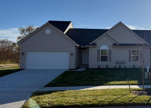 unit-76-31421 Augusta Dr, Romulus, MI, 48174-6368 | Card Image