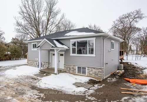 38 Jacob St E, Tavistock, ON, N0B2R0 | Card Image