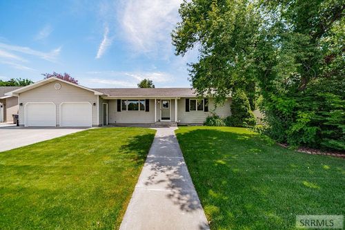 3075 Chaparral Dr, Idaho Falls, ID, 83404-7277 | Card Image