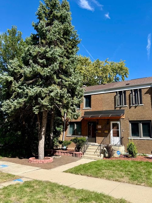 6319 S Long Ave, Chicago, IL, 60638-5616 | Card Image