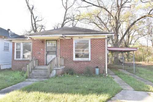 2031 Ashton St, Shreveport, LA, 71103-2627 | Card Image