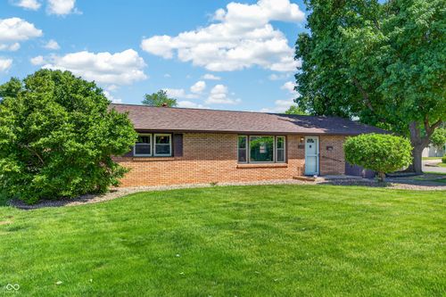 2240 Sims Dr, Columbus, IN, 47203-2207 | Card Image