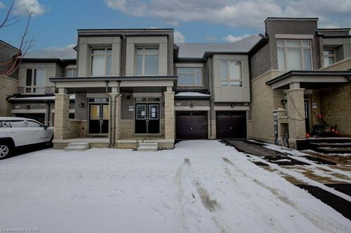5 Donald Ficht Cres, Brampton, ON, L7A5H8 | Card Image