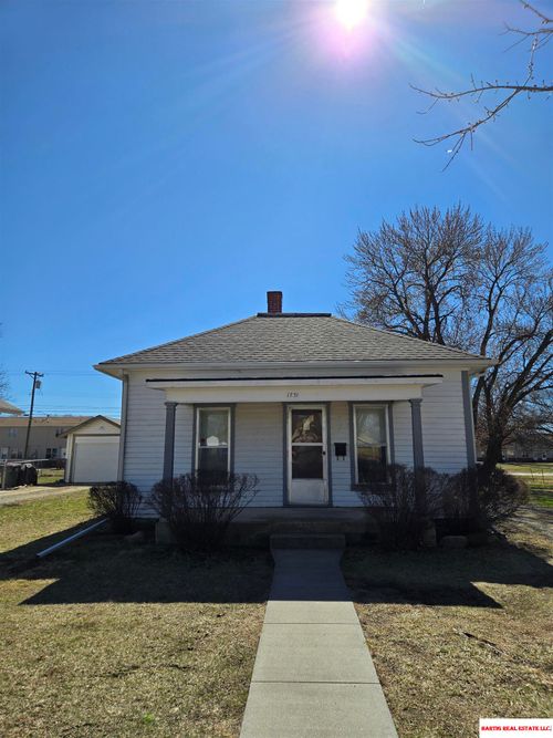 1731 Market St, Beatrice, NE, 68310-4142 | Card Image