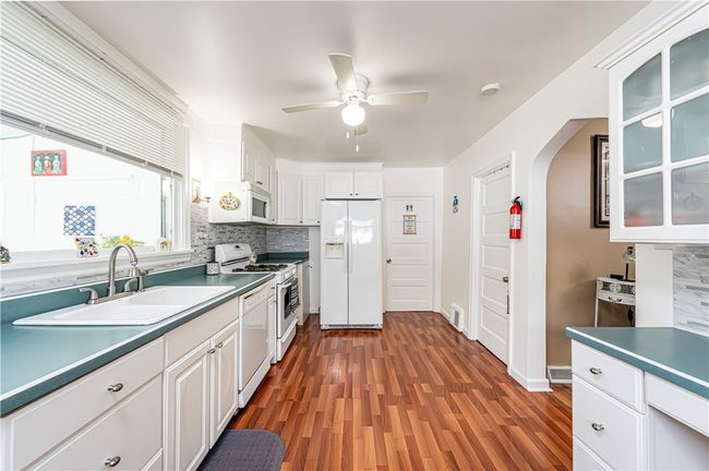 2216 Keystone Ave, House other with 3 bedrooms, 2 bathrooms and 1 parking in Hempfield Twp - WML PA | Image 29