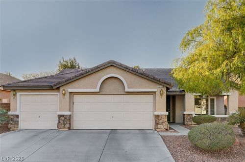 3713 Spring Shadow Rd, Las Vegas, NV, 89129-5024 | Card Image