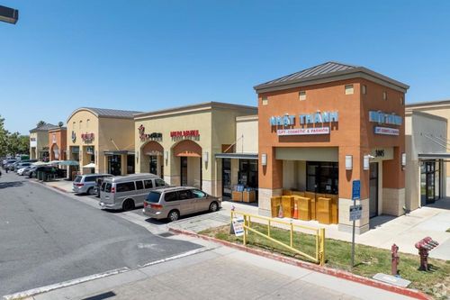 ste-194-3005 Silver Creek Rd, San Jose, CA, 95121-1790 | Card Image