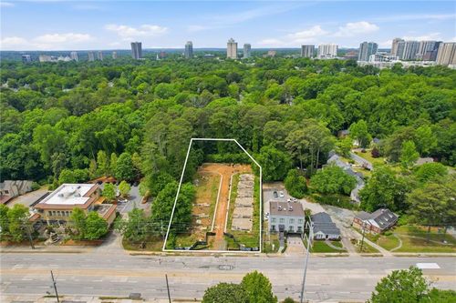 2878 Piedmont Rd Ne, Atlanta, GA, 30305-2779 | Card Image