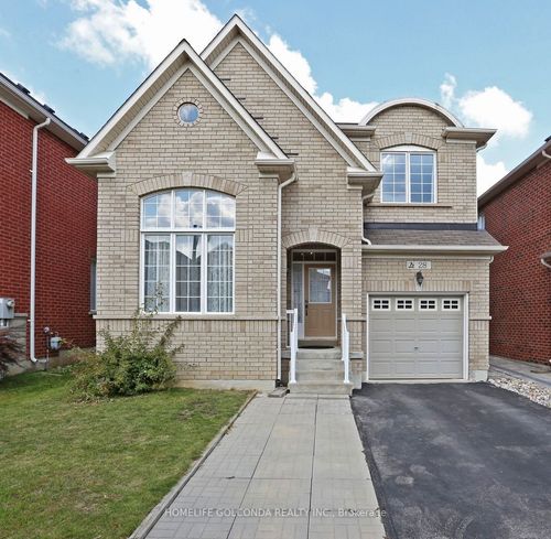 28 Barnstone Dr, Markham, ON, L6E2B3 | Card Image