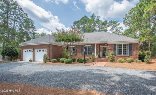 7 Overcup Ln, Pinehurst, NC, 28374-9213 | Card Image