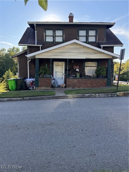 110 S Mad Anthony St, Millersburg, OH, 44654-1312 | Card Image