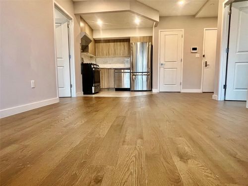 apt-5c-32 105th St, East Elmhurst, NY, 11369-2634 | Card Image