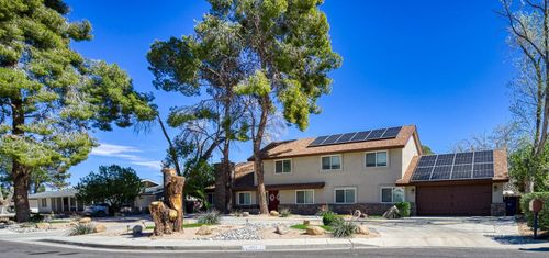 1252 Wayne St, Ridgecrest, CA, 93555-2625 | Card Image