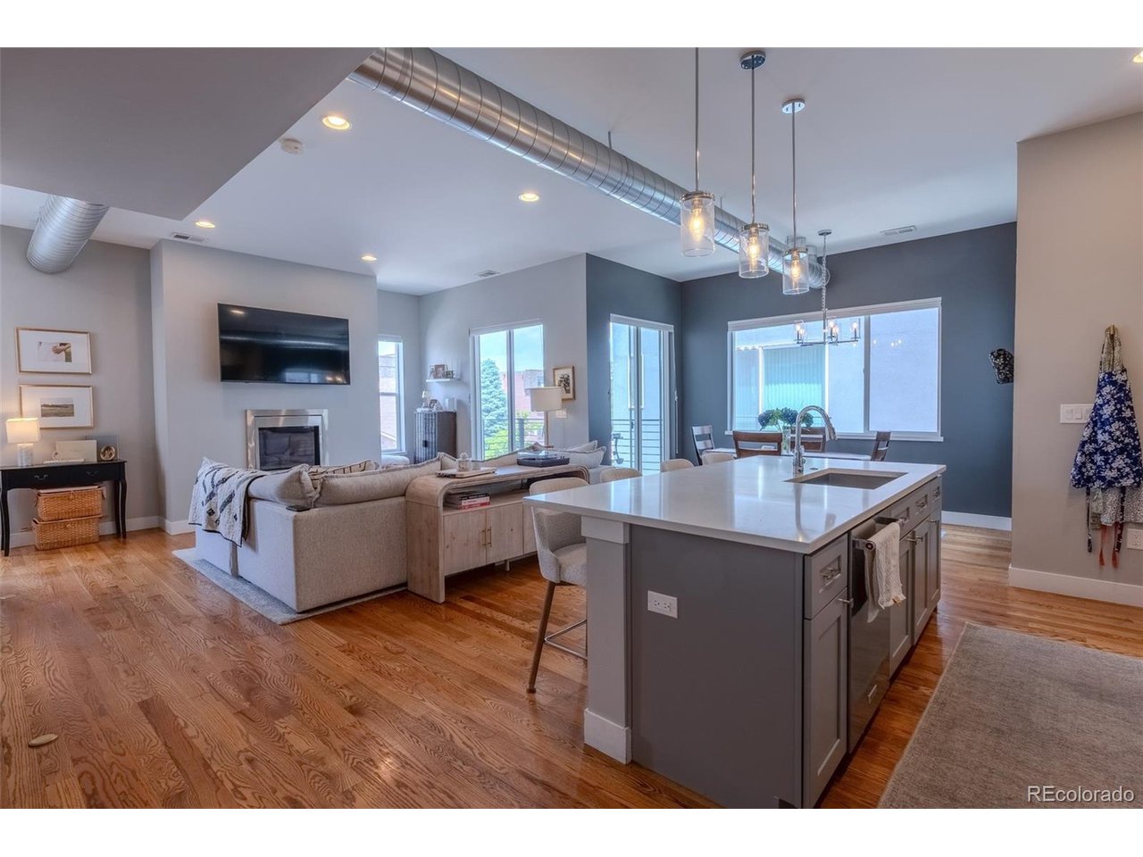 Residential in Englewood 4