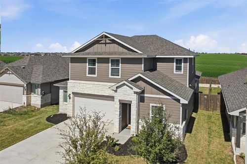 111 Granite Dome Dr, Kyle, TX, 78640-3645 | Card Image