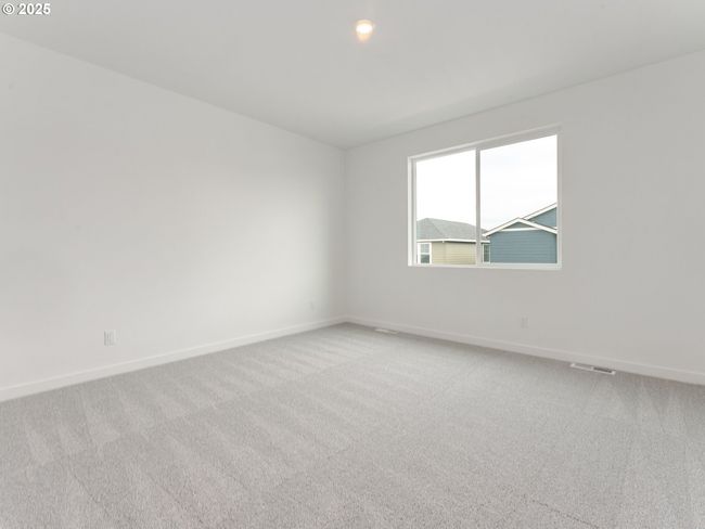 8431 Se Blanton St, House attached with 3 bedrooms, 3 bathrooms and 2 parking in Hillsboro OR | Image 19