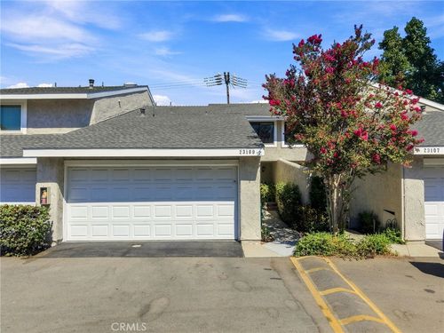 23109 Yvette Ln, Valencia, CA, 91355-3060 | Card Image