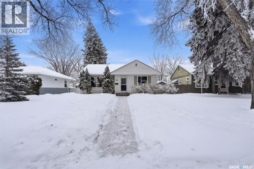 1128 4th St E, Saskatoon, SK, S7H1K8 | Card Image